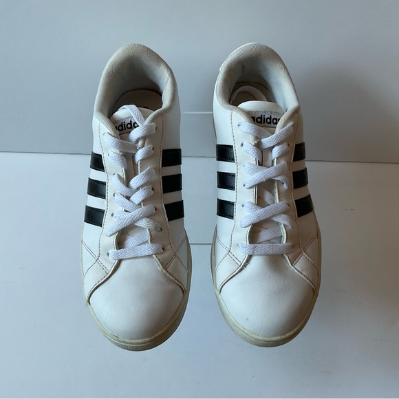 Adidas Women’s 8 Neo Baseline AW4409 Tennis Shoes White Black - Picture 6 of 10